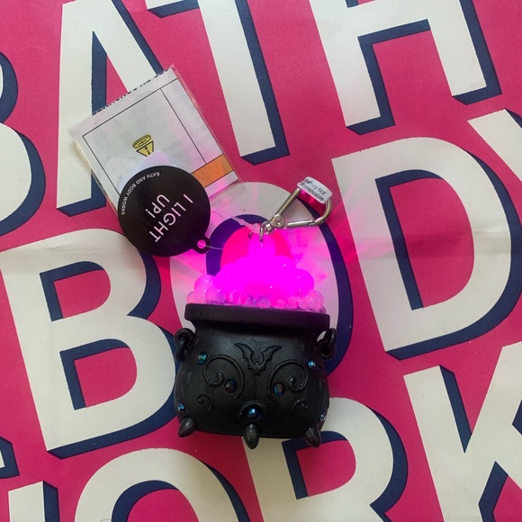 NWT Bath & Body Works Witch’s Cauldron PocketBac Holder - Picture 3 of 6